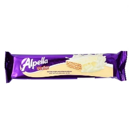 صورة البيلا ويفر مغطي بالشيكولاته محشو بكريمه الفانيليا